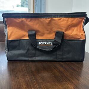 Ridgid 22" X 10 " X 13 Large Heavy Duty 6 Pocket Tool Bag
